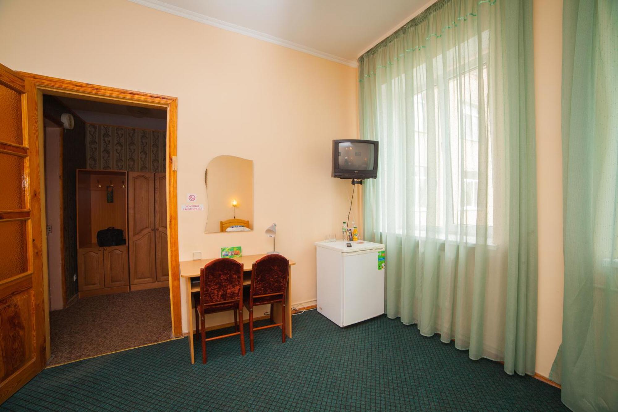 Hotel Vinnytsia Sawoy מראה חיצוני תמונה