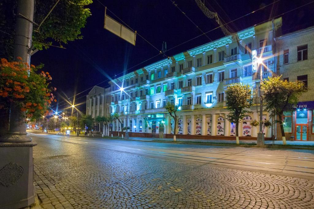 Hotel Vinnytsia Sawoy מראה חיצוני תמונה