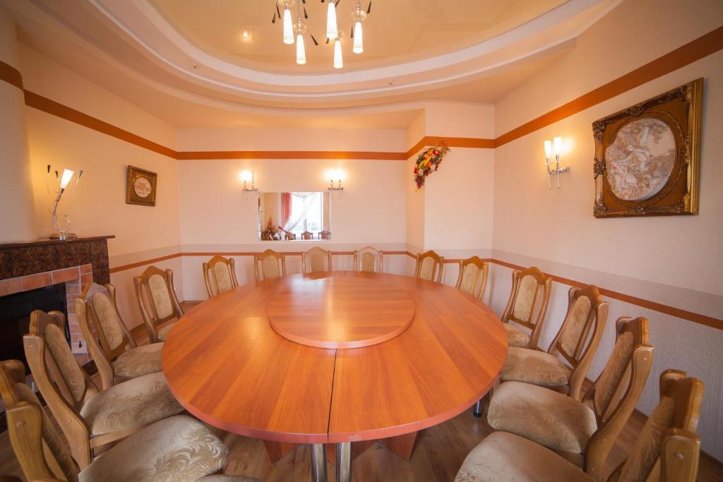 Hotel Vinnytsia Sawoy מראה חיצוני תמונה