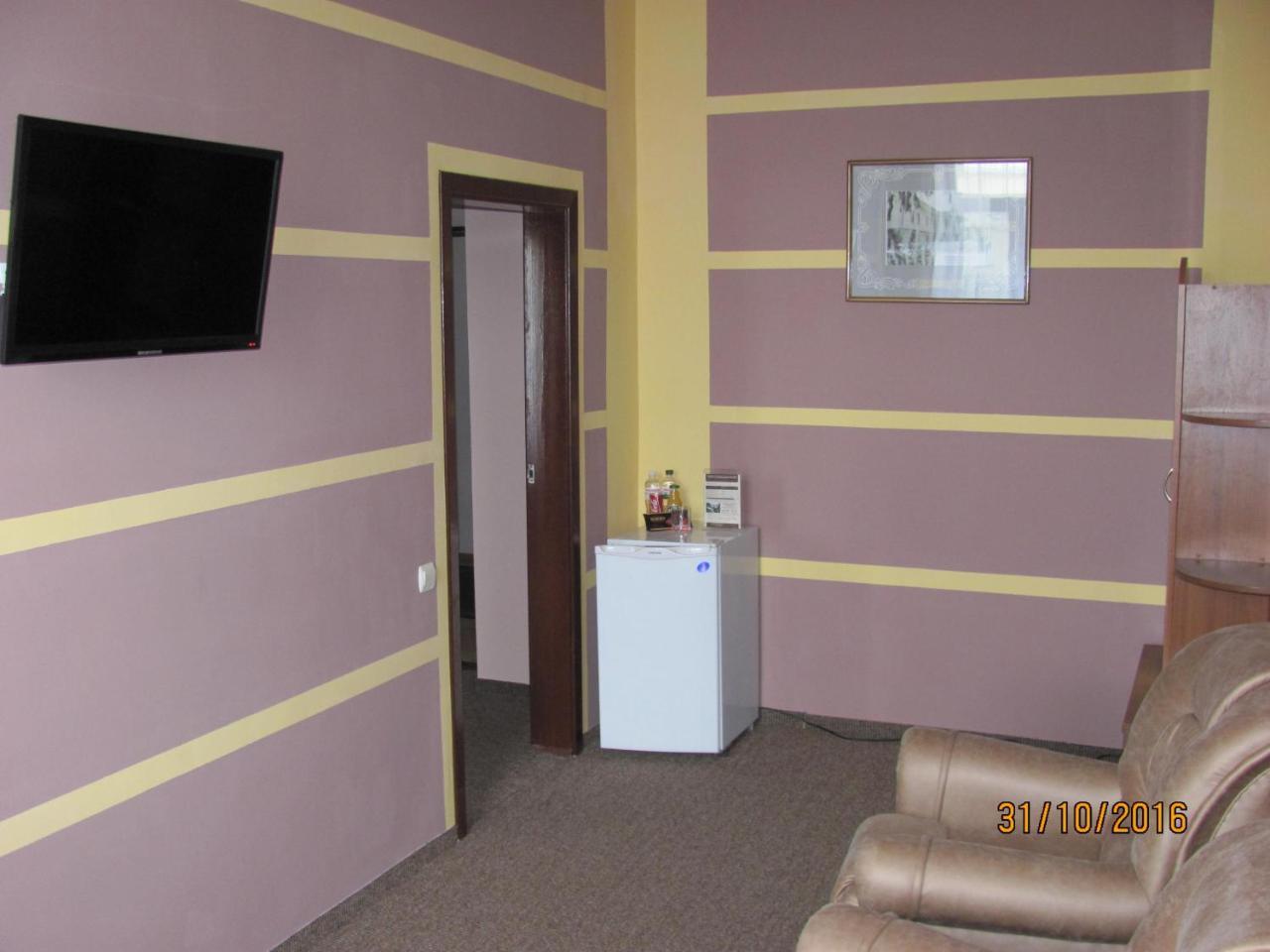 Hotel Vinnytsia Sawoy מראה חיצוני תמונה