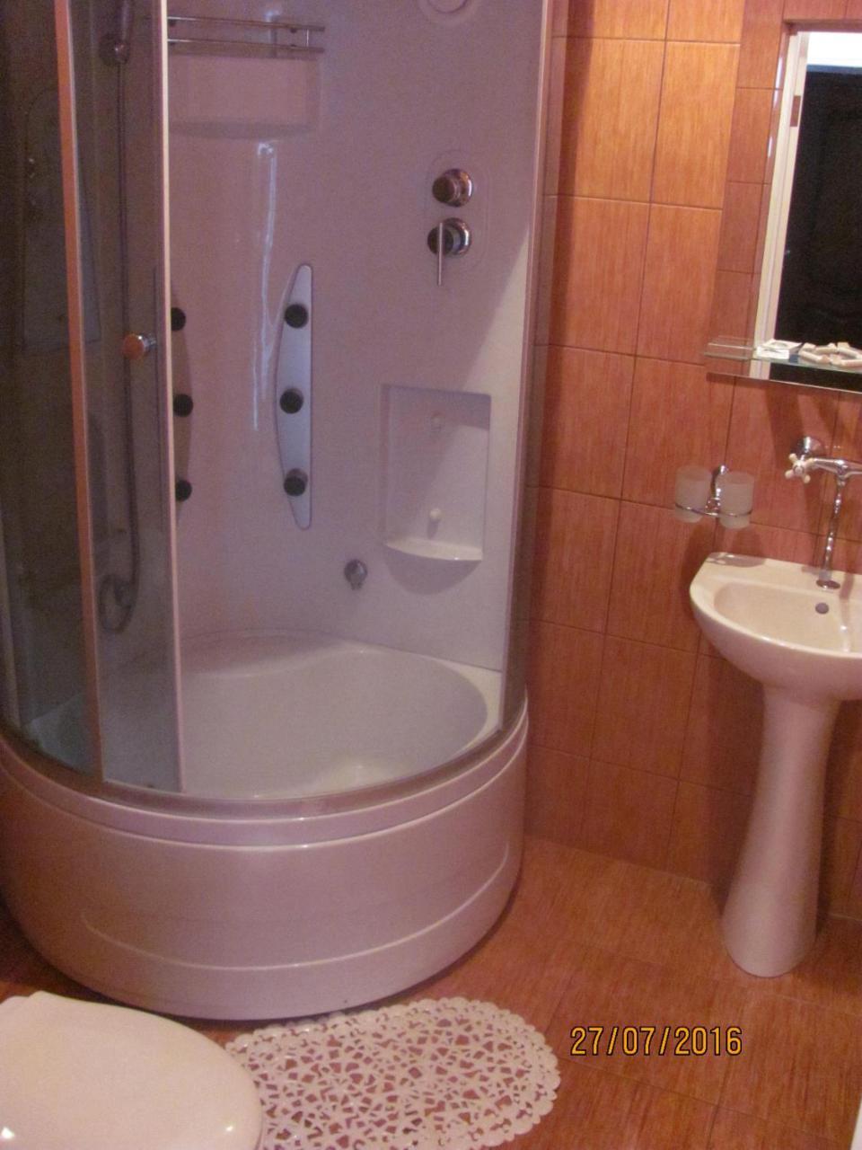 Hotel Vinnytsia Sawoy מראה חיצוני תמונה